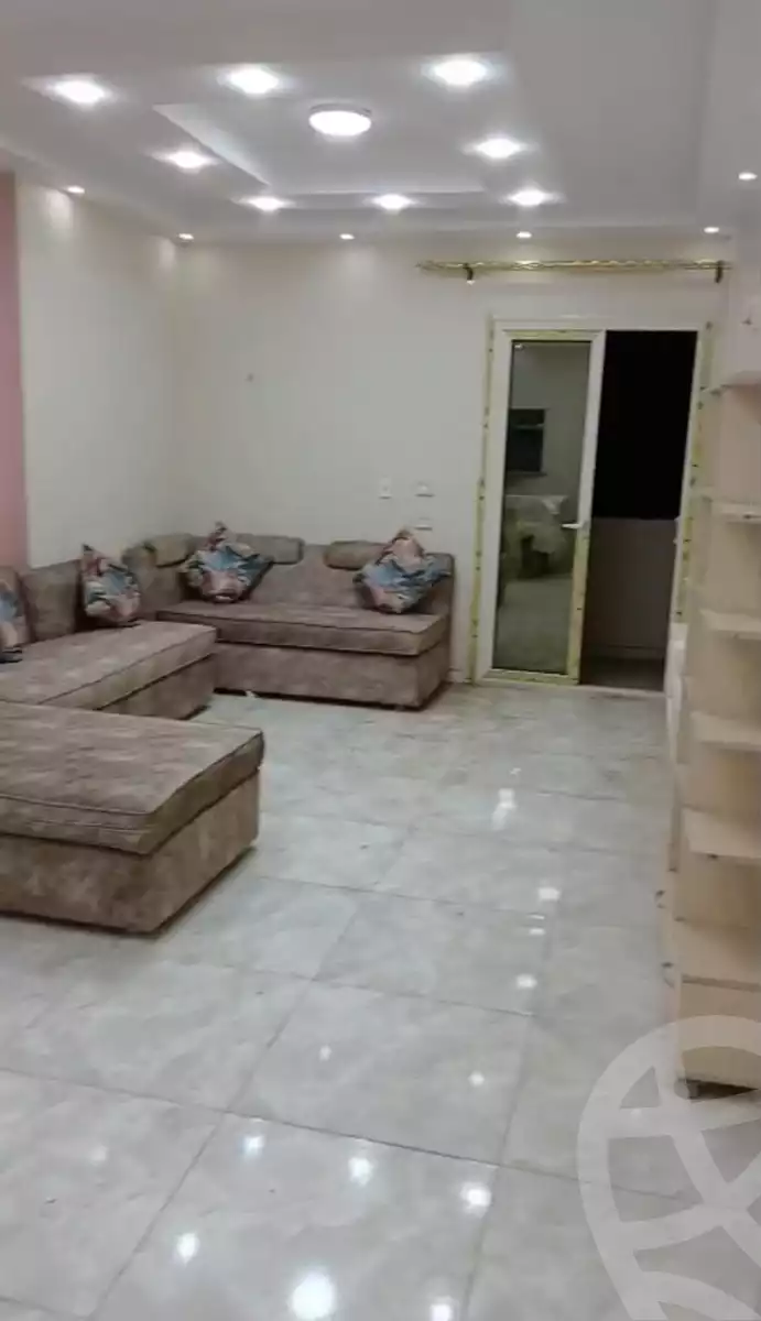 https://aqarmap.com.eg/en/listing/5890593-for-sale-cairo-faisal-kafr-tohormos-queen-nazli-st