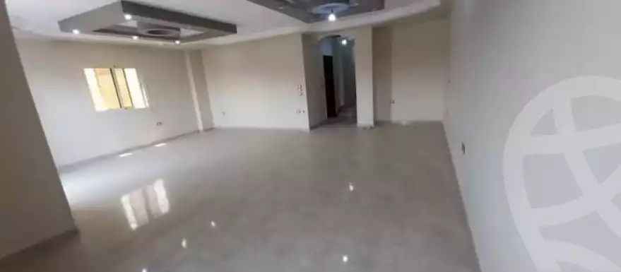 https://aqarmap.com.eg/ar/listing/5891074-for-rent-cairo-mokattam-lhdb-l-ly