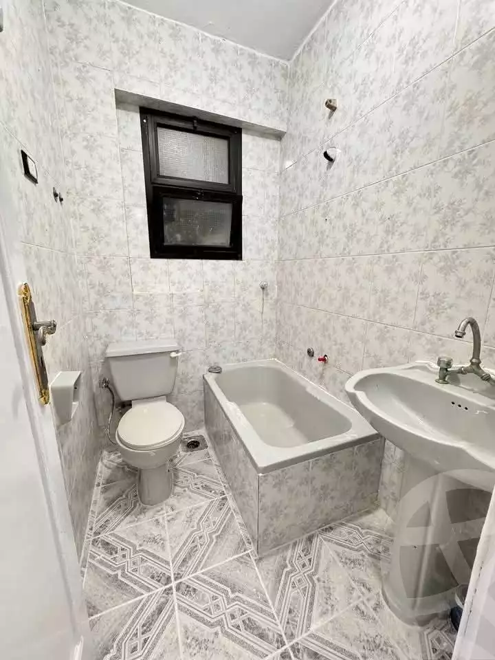 https://aqarmap.com.eg/en/listing/5891158-for-sale-alexandria-l-jmy-shataa-el-nakheel