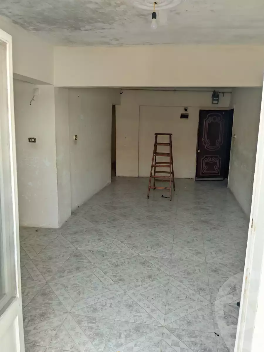 https://aqarmap.com.eg/en/listing/5892933-for-sale-alexandria-l-jmy-el-hanouvel-el-hag-radwan-mosque-st