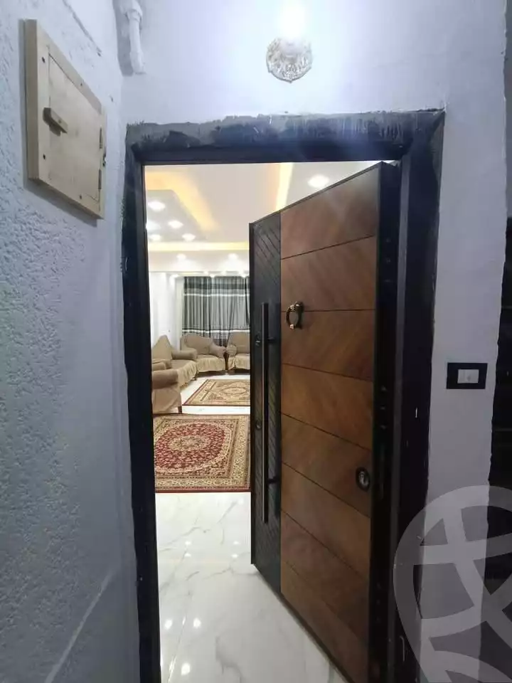 https://aqarmap.com.eg/en/listing/5892980-for-sale-alexandria-l-jmy-lbytsh-bianchiii-el-bashwat-st