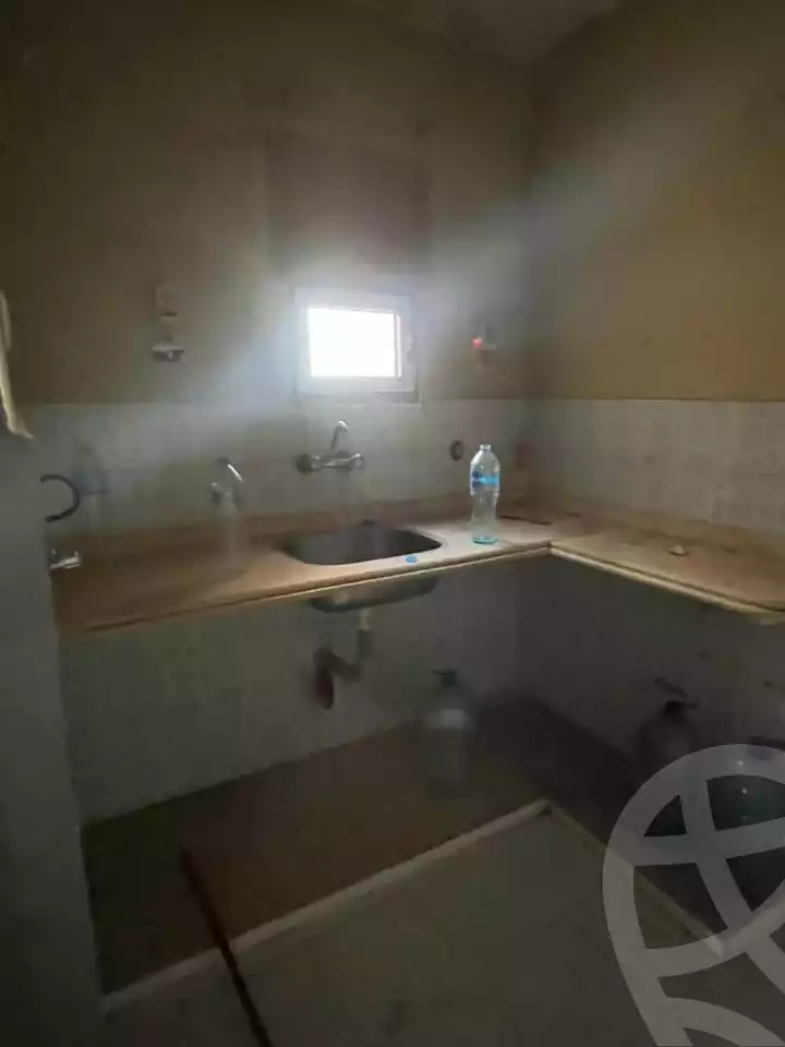 https://aqarmap.com.eg/en/listing/5893022-for-sale-alexandria-l-jmy-lbytsh-mecca-st