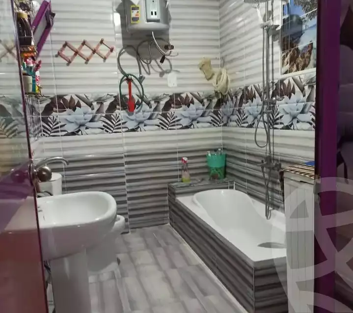 https://aqarmap.com.eg/en/listing/5893370-for-sale-alexandria-l-jmy-el-hanouvel-el-kholafaa-el-rashdeen-st