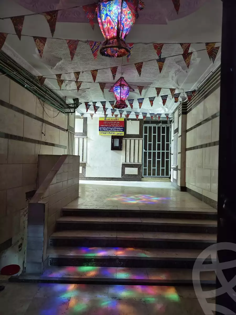 https://aqarmap.com.eg/en/listing/5894537-for-rent-cairo-faisal-kafr-tohormos-queen-nazli-st
