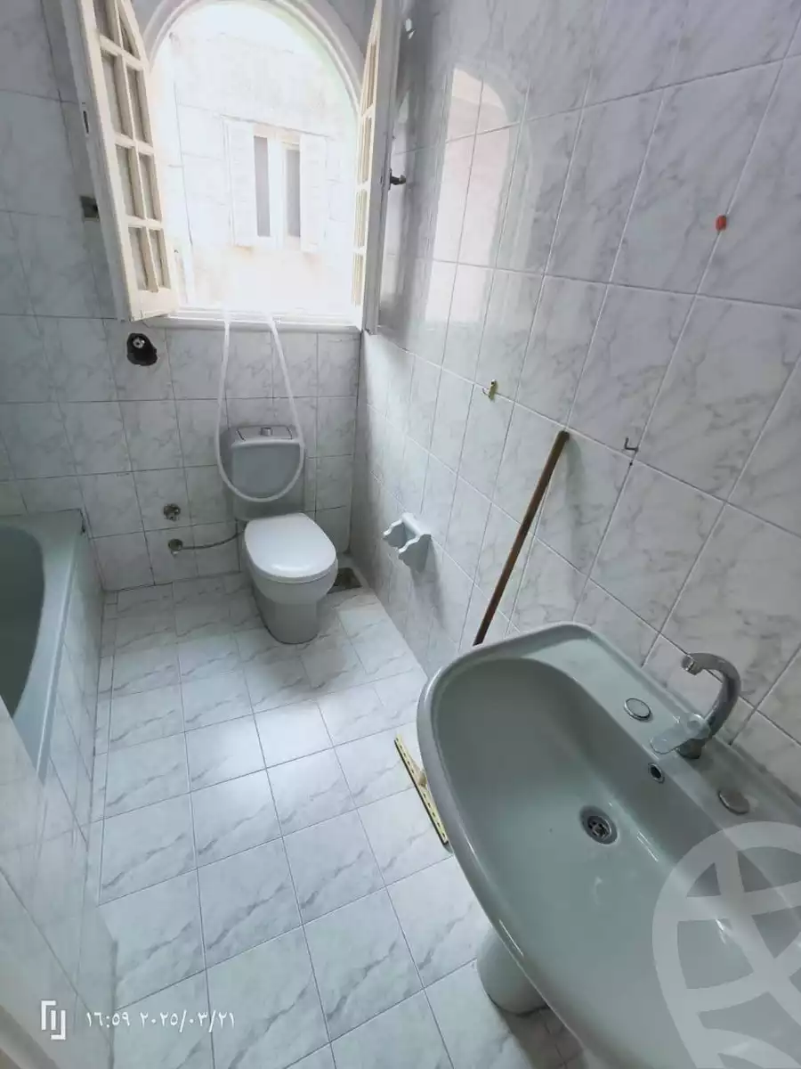 https://aqarmap.com.eg/en/listing/5894626-for-sale-alexandria-l-jmy-shataa-el-nakheel