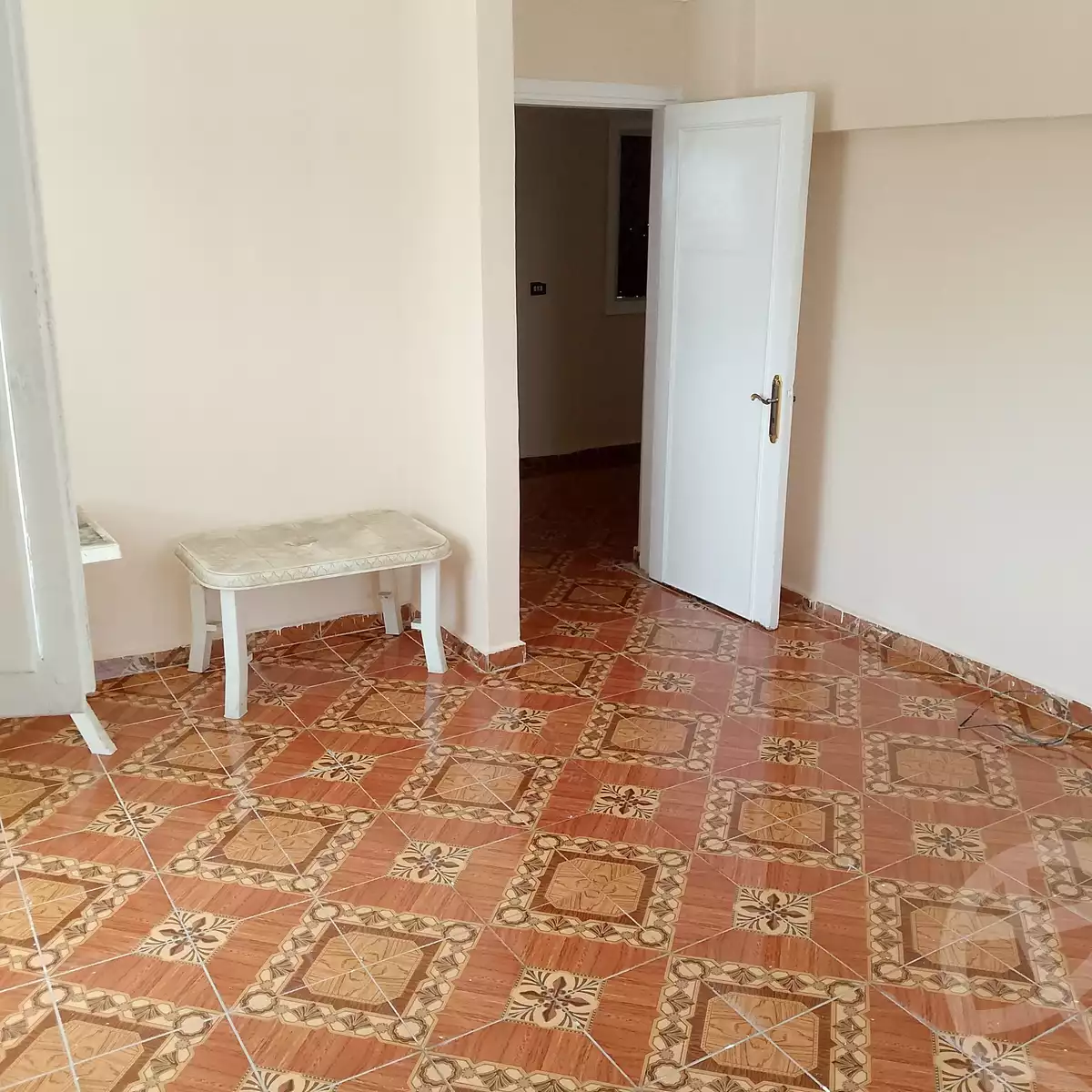 https://aqarmap.com.eg/en/listing/5894959-for-rent-alexandria-l-jmy-lbytsh-shahr-al-assal-st