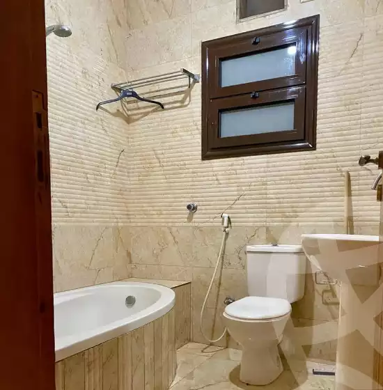 https://aqarmap.com.eg/en/listing/5895147-for-sale-dakahlia-mansoura-el-mansoura-city-mahmoud-shaheen-st