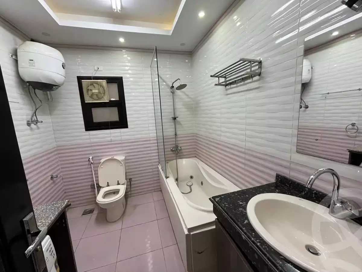 https://aqarmap.com.eg/en/listing/5896120-for-rent-cairo-new-cairo-compounds-midtown