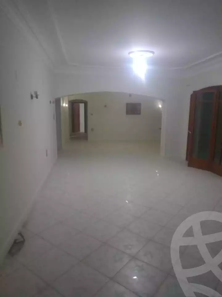 https://aqarmap.com.eg/en/listing/5896304-for-rent-cairo-mokattam-lhdb-l-ly