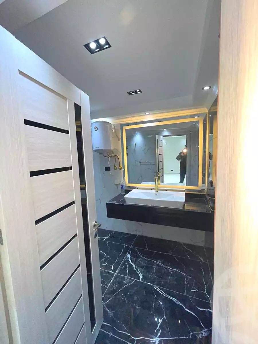 https://aqarmap.com.eg/ar/listing/5896563-for-sale-cairo-al-zamalek-mohamed-mazhar-street