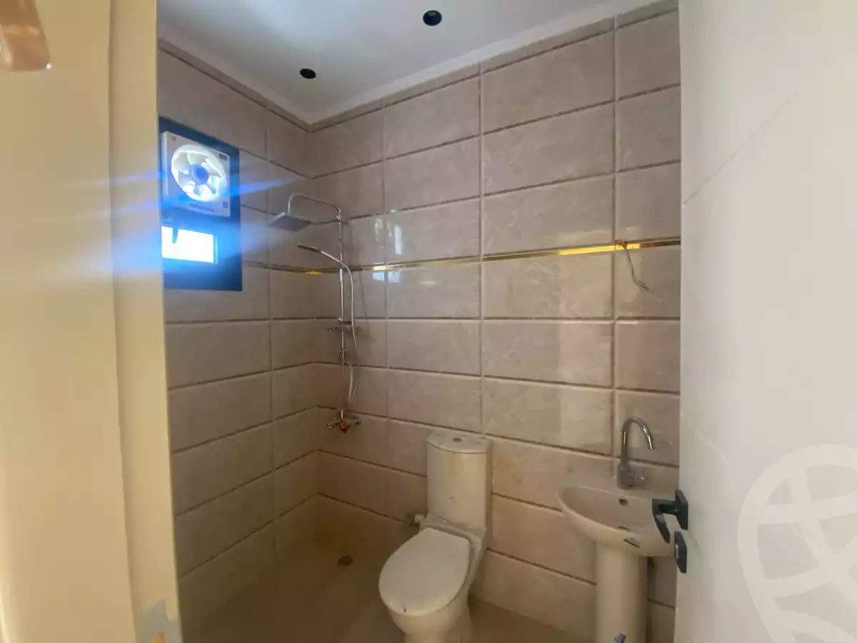 https://aqarmap.com.eg/en/listing/5896704-for-rent-cairo-el-sheikh-zayed-city-compounds-el-patio-zahraa