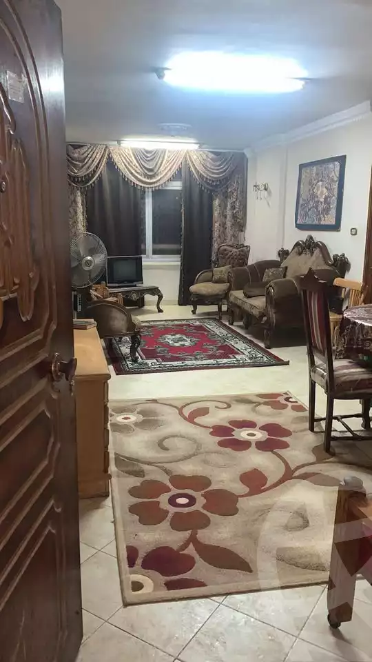 https://aqarmap.com.eg/en/listing/5896775-for-rent-cairo-ljyz-shareaa-morad  charel degol