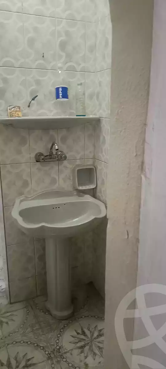 https://aqarmap.com.eg/ar/listing/5896886-for-rent-gharbia-tanta-tanta-city-al-helw-st