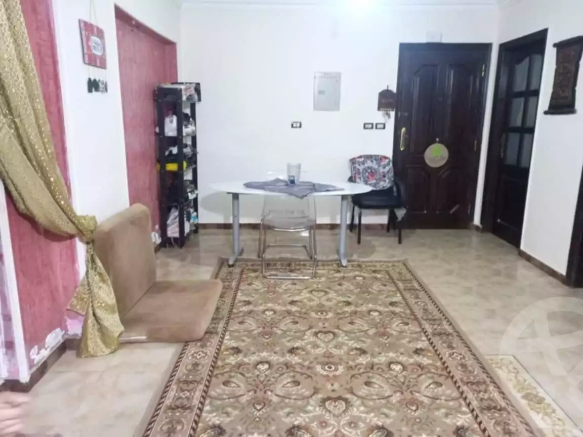 https://aqarmap.com.eg/en/listing/5897415-for-sale-cairo-ain-shams-ain-shams-el-sharkia-afifi-effat-st