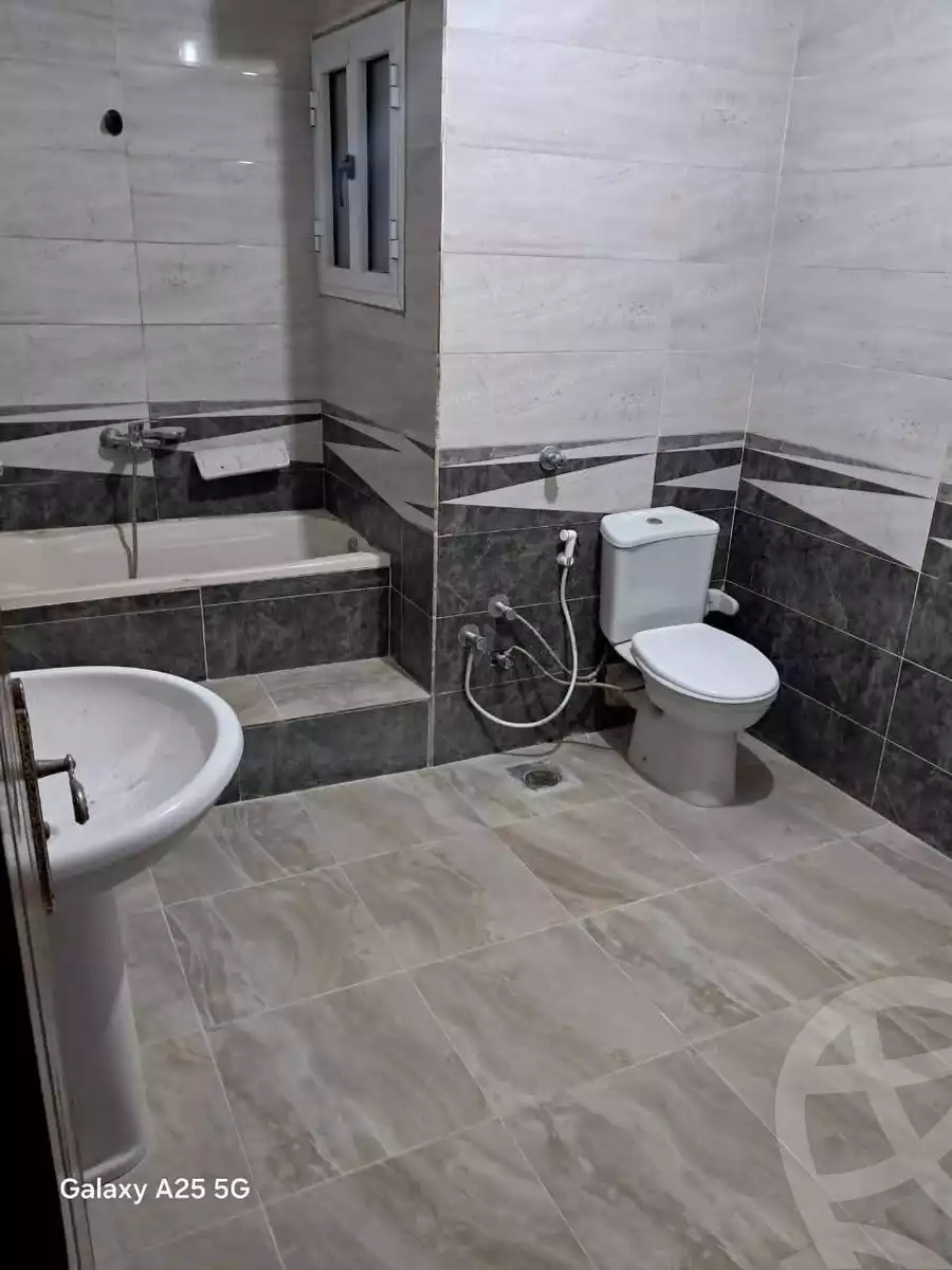 https://aqarmap.com.eg/en/listing/5898711-for-sale-alexandria-l-jmy-lbytsh-shahr-al-assal-st