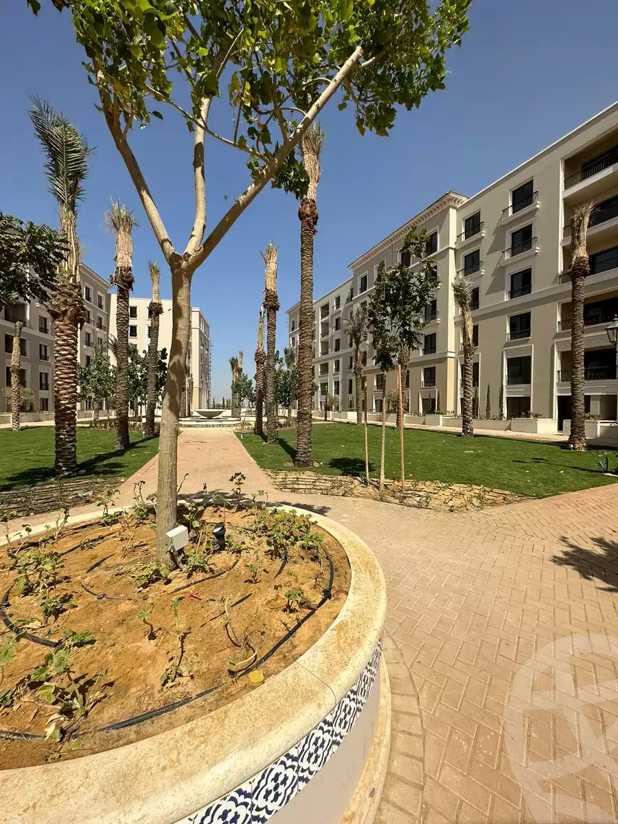https://aqarmap.com.eg/en/listing/5900926-for-sale-cairo-el-sheikh-zayed-city-compounds-kmbwnd-fyldj-wyst-dr-llttwyr