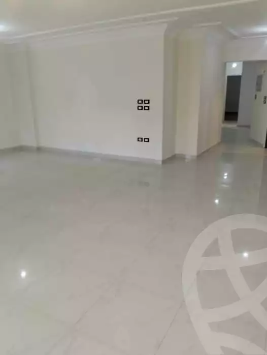 https://aqarmap.com.eg/ar/listing/5901279-for-rent-cairo-mokattam-lhdb-l-ly-shareaa-9