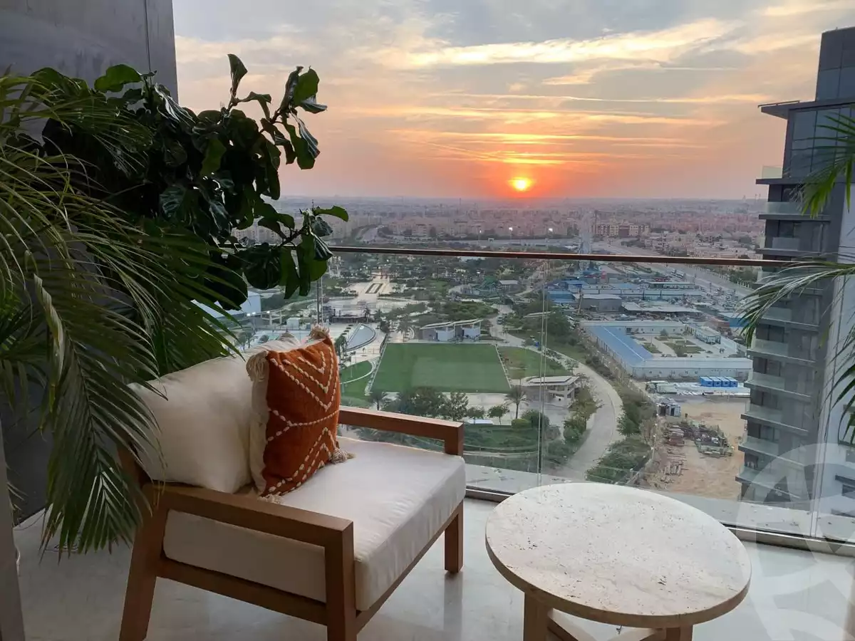 https://aqarmap.com.eg/ar/listing/5903367-for-sale-cairo-el-sheikh-zayed-city-compounds-zyd-wr-llttwyr-z-tower