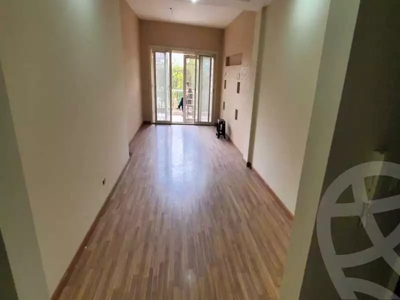 https://aqarmap.com.eg/ar/listing/5903663-for-rent-cairo-el-sheikh-zayed-city-compounds-dh-drys