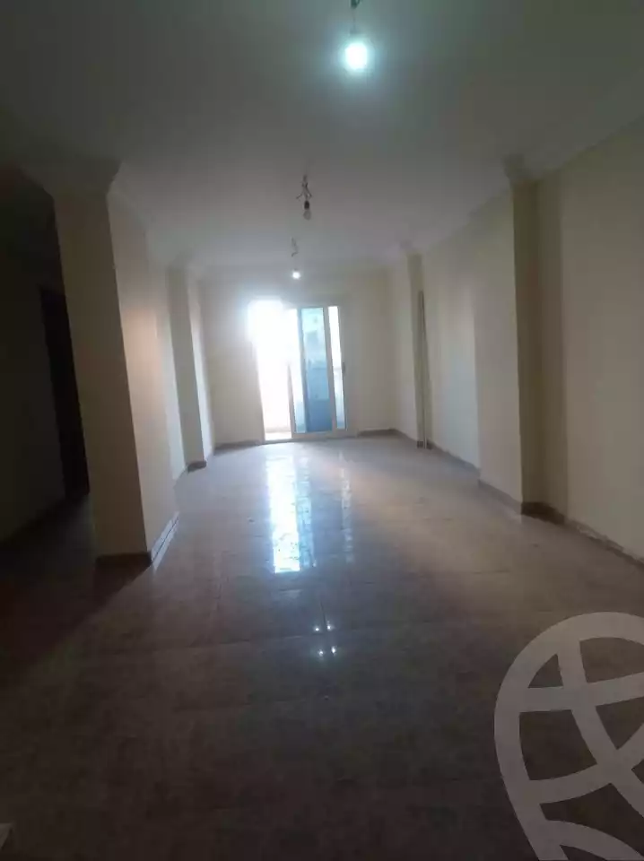 https://aqarmap.com.eg/ar/listing/5904060-for-sale-alexandria-camp-cesar-rakwtes-st