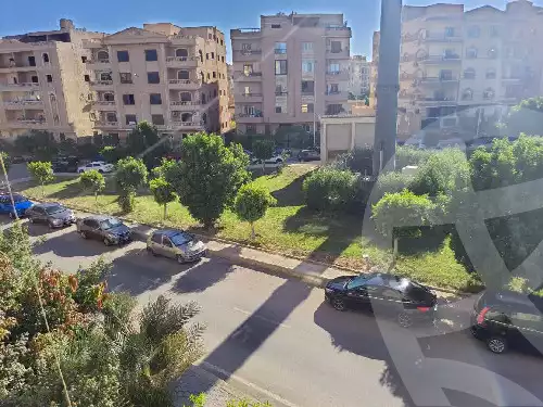 https://aqarmap.com.eg/ar/listing/5904330-for-sale-cairo-new-cairo-el-narges-el-narges-omarat-mohamed-sabry-abu-alam-st