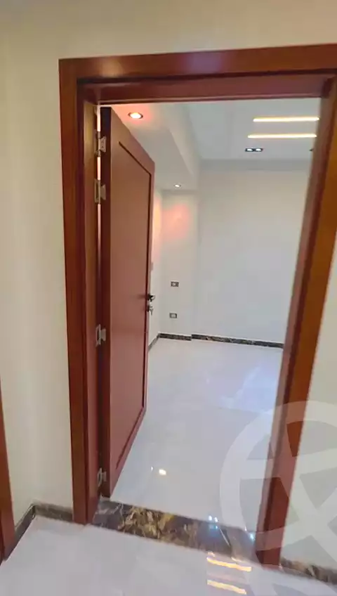 https://aqarmap.com.eg/ar/listing/5904729-for-sale-cairo-el-mohandesen-lebnan-square