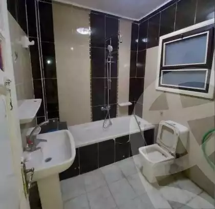 https://aqarmap.com.eg/en/listing/5905131-for-sale-alexandria-l-jmy-lbytsh-al-kaada-st