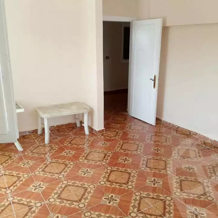 https://aqarmap.com.eg/en/listing/5906681-for-rent-alexandria-l-jmy-lbytsh-shahr-al-assal-st