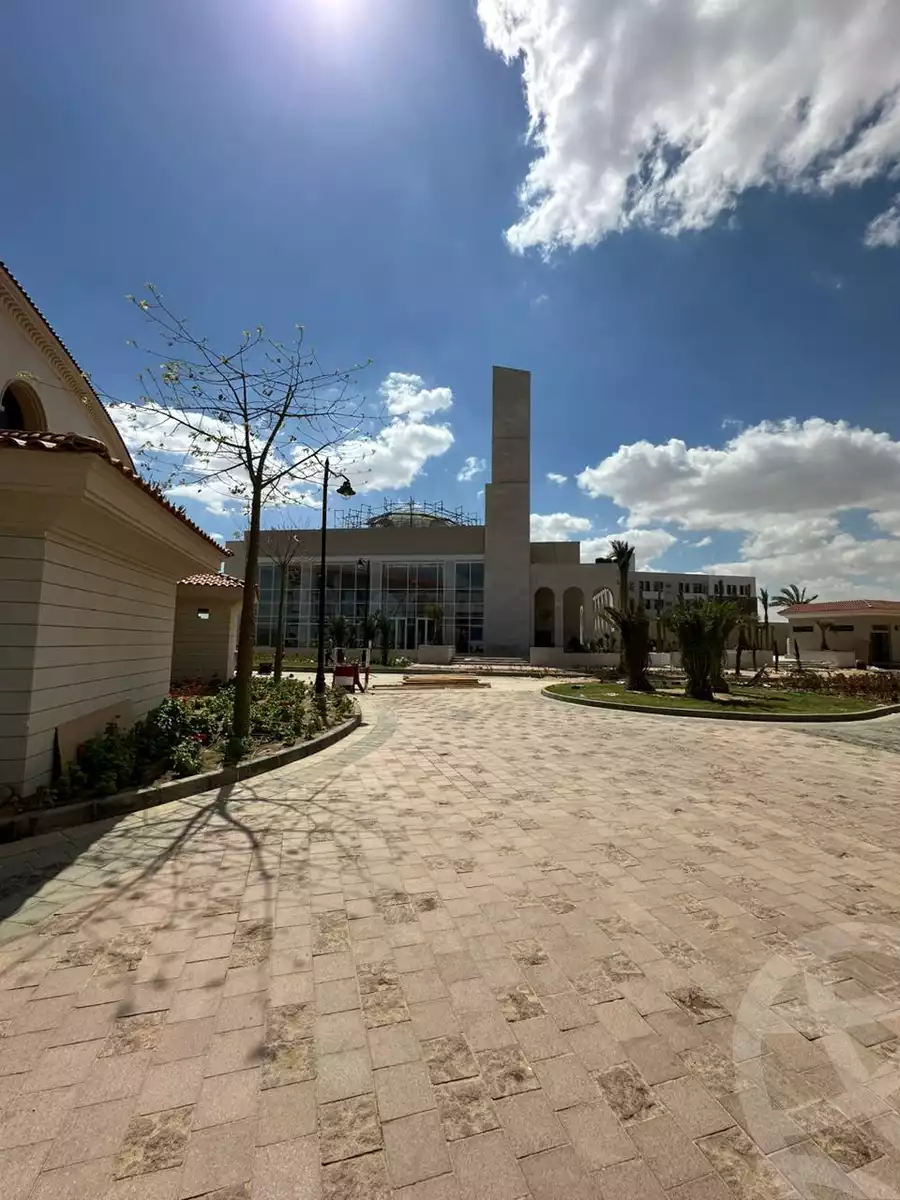 https://aqarmap.com.eg/en/listing/5907373-for-sale-cairo-el-sheikh-zayed-city-compounds-kmbwnd-fyldj-wyst-dr-llttwyr