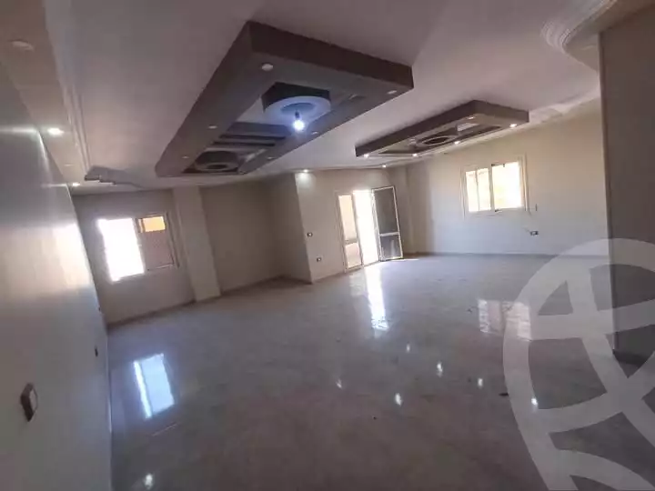 https://aqarmap.com.eg/ar/listing/5907784-for-rent-cairo-mokattam-lhdb-l-ly