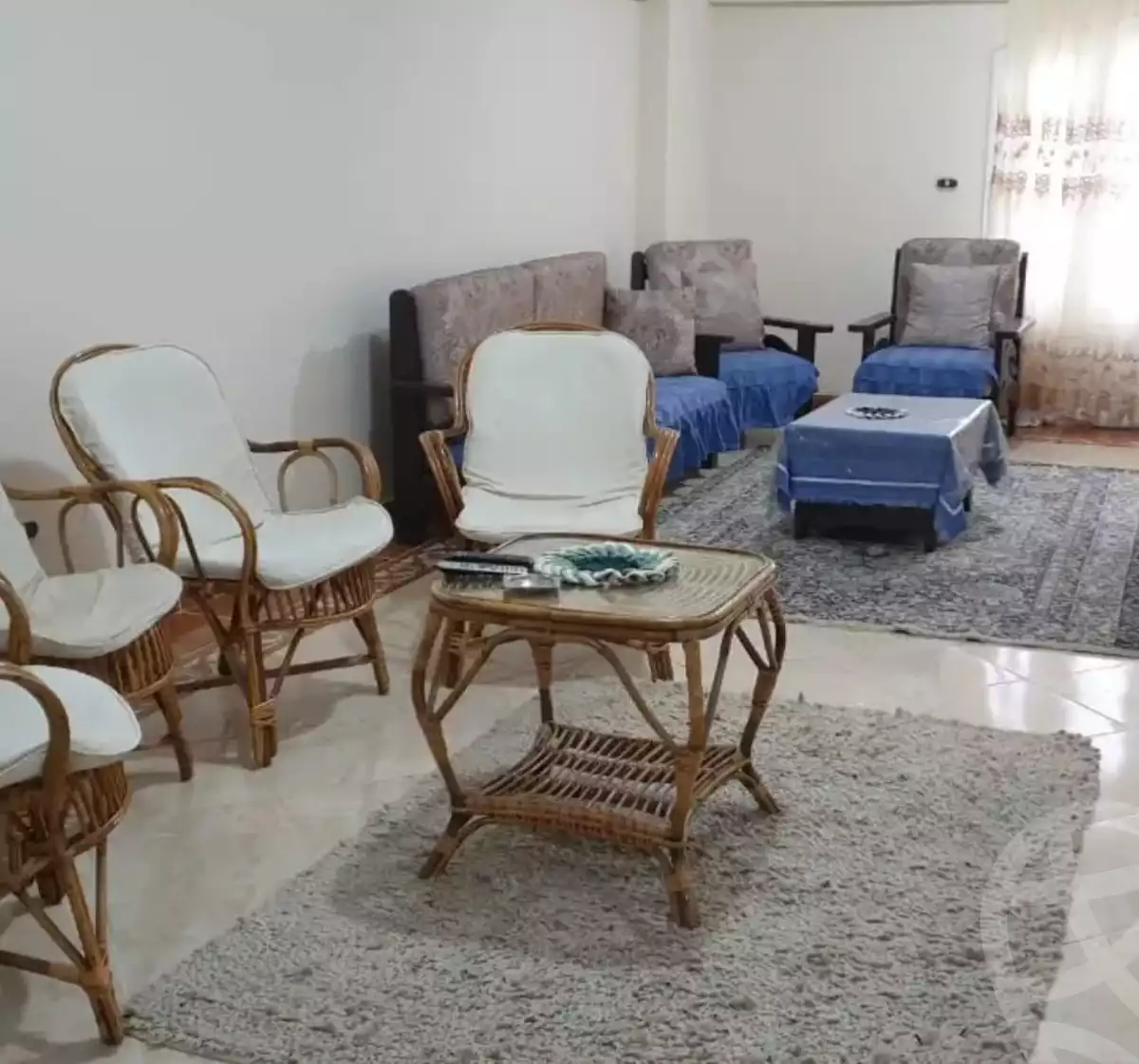 https://aqarmap.com.eg/en/listing/5908088-for-rent-alexandria-ganaklis