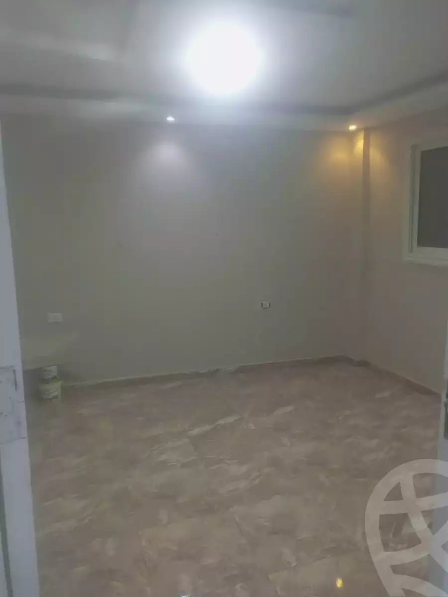 https://aqarmap.com.eg/ar/listing/5909296-for-sale-cairo-helwan-hadayek-helwan-el-khashab-canal