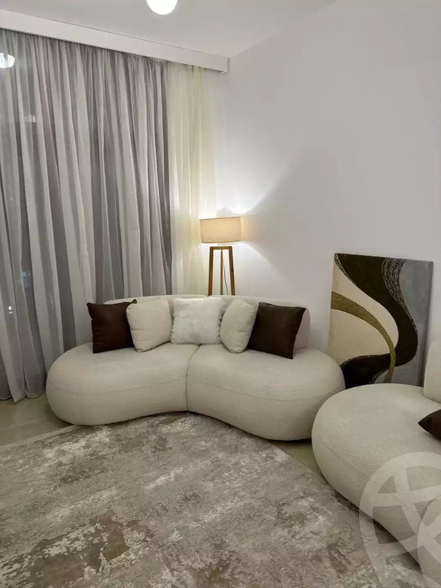https://aqarmap.com.eg/en/listing/5910229-for-rent-cairo-new-cairo-compounds-fifth-square