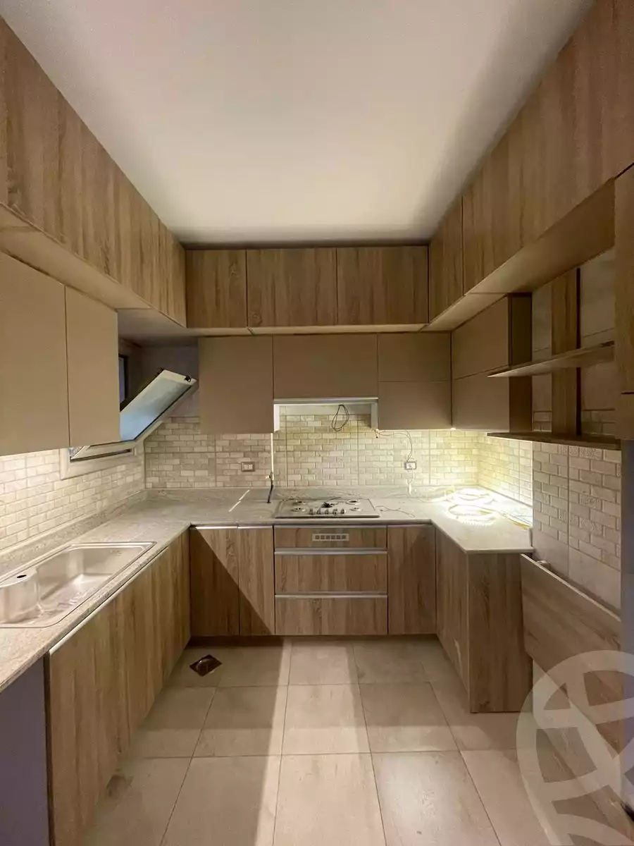 https://aqarmap.com.eg/en/listing/5910324-for-rent-cairo-new-cairo-compounds-galleria-moon-valley