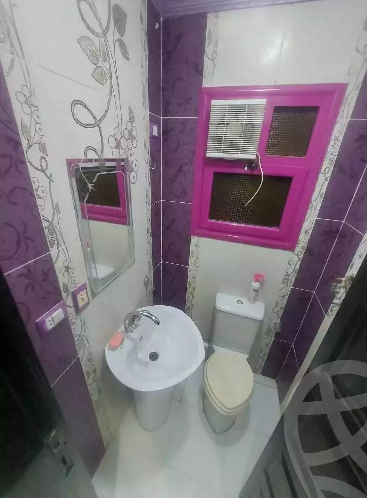 https://aqarmap.com.eg/en/listing/5911908-for-sale-cairo-helwan-helwan-el-sharkeya-gaafar-st