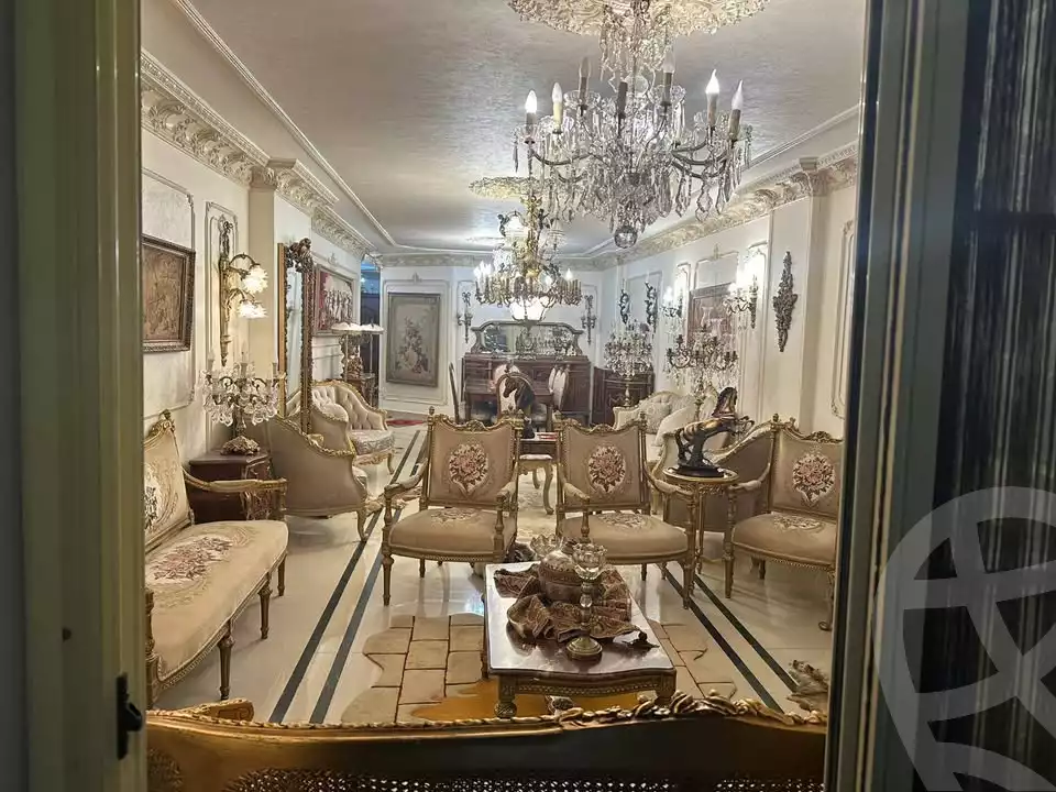 https://aqarmap.com.eg/ar/listing/5912619-for-sale-alexandria-ganaklis