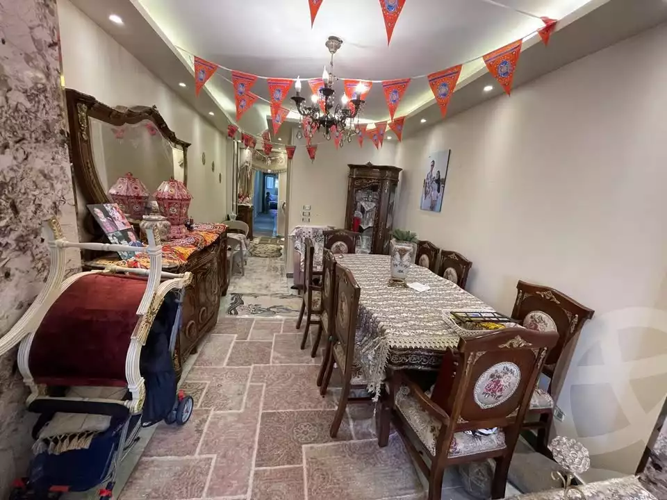 https://aqarmap.com.eg/en/listing/5912876-for-sale-alexandria-camp-cesar