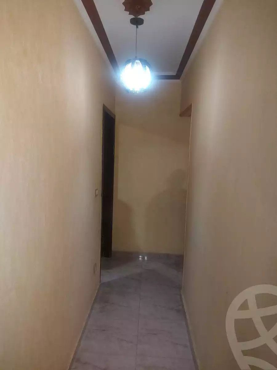 https://aqarmap.com.eg/en/listing/5912931-for-sale-cairo-helwan-helwan-el-sharkeya-gaafar-st