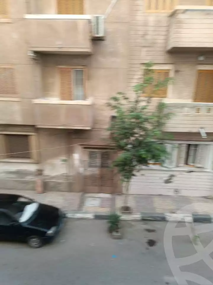 https://aqarmap.com.eg/ar/listing/5913046-for-sale-alexandria-zezenia-ibrahim-el-attar-st