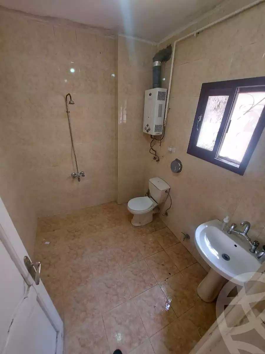 https://aqarmap.com.eg/ar/listing/5915963-for-sale-cairo-helwan-helwan-el-sharkeya-ismael-kamel-st