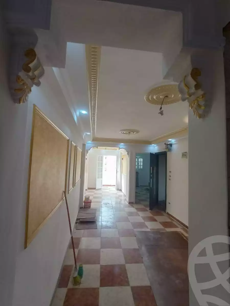 https://aqarmap.com.eg/en/listing/5916787-for-sale-alexandria-bahray-el-anfoshy-saqr-basha-st