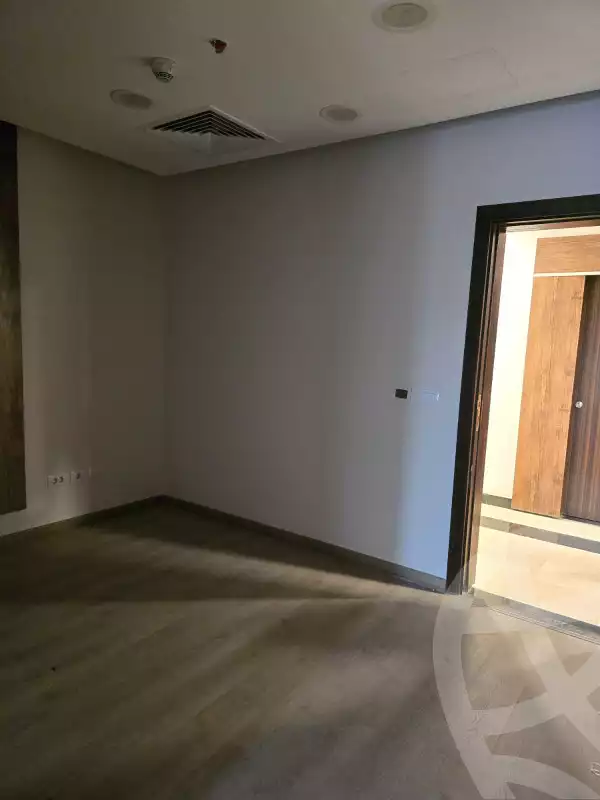 https://aqarmap.com.eg/en/listing/5855010-for-sale-cairo-el-sheikh-zayed-city-compounds-tryfywm-zyd-nm-llttwyr