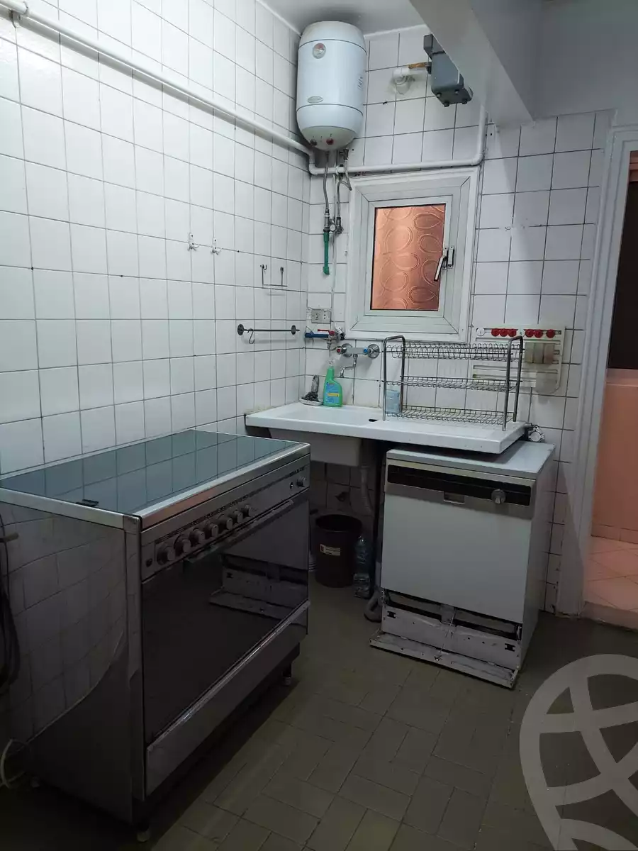https://aqarmap.com.eg/en/listing/5918988-for-rent-cairo-el-mohandesen-shareaa-ahmed-orabi