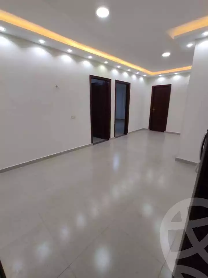 https://aqarmap.com.eg/en/listing/5919052-for-rent-cairo-mokattam-lhdb-l-ly-manteqt-ganob-s