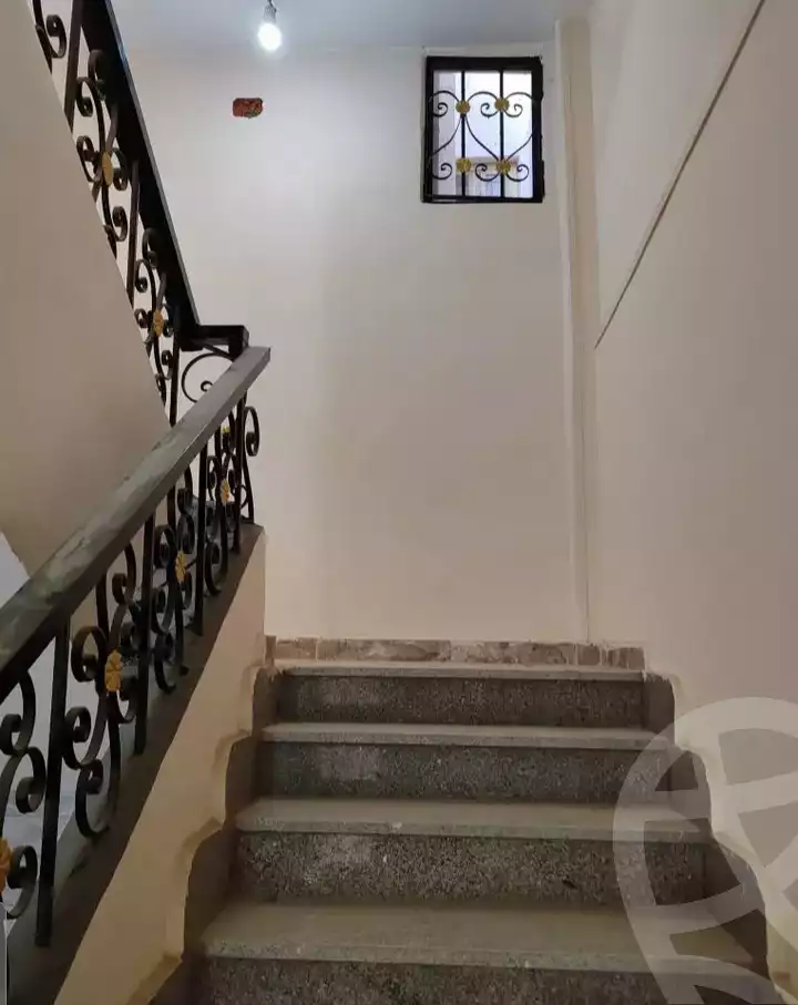 https://aqarmap.com.eg/en/listing/5919311-for-sale-qalyubia-shubra-el-khaima