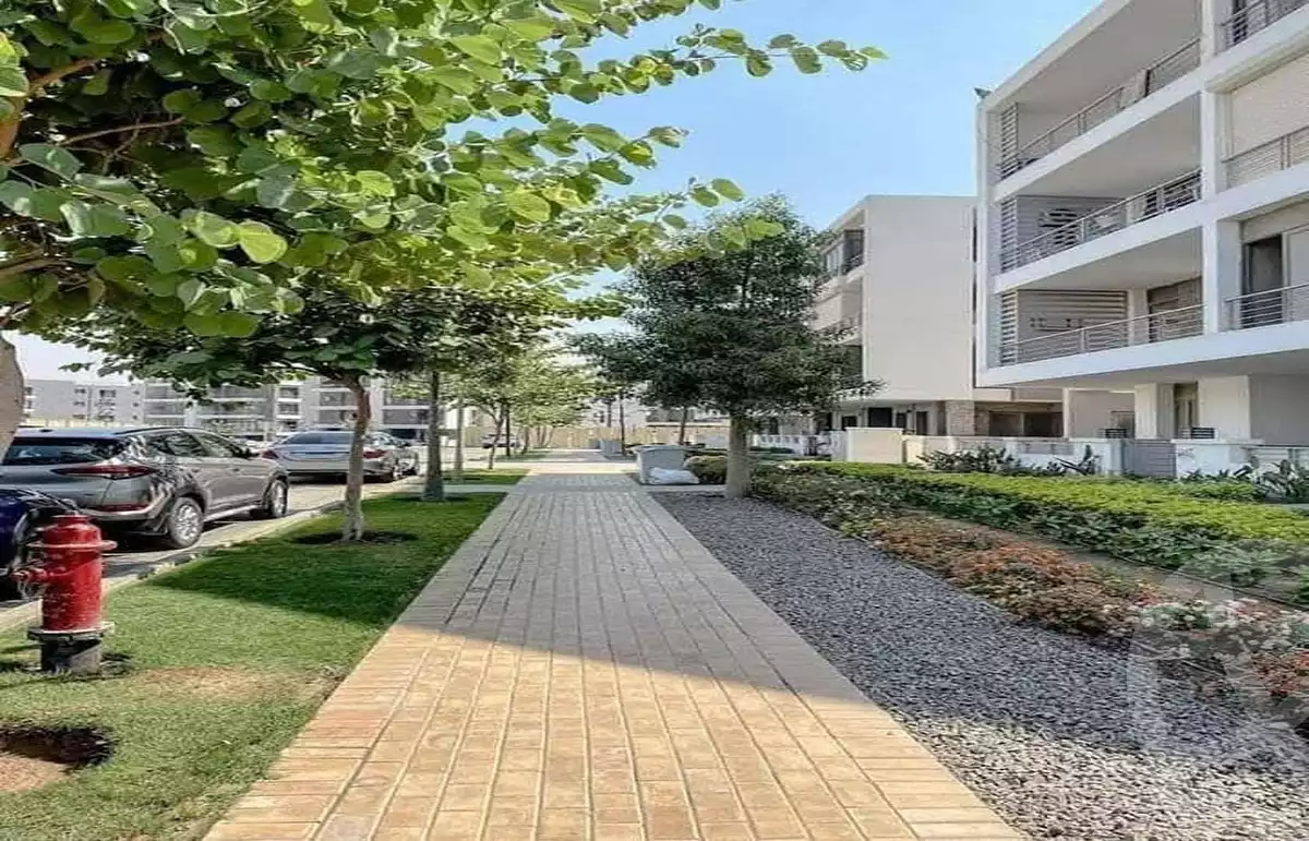 https://aqarmap.com.eg/en/listing/5919807-for-sale-cairo-new-cairo-compounds-sarai
