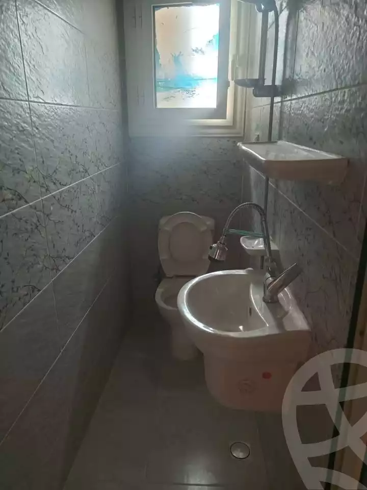 https://aqarmap.com.eg/en/listing/5920291-for-sale-alexandria-l-jmy-lbytsh-street-8