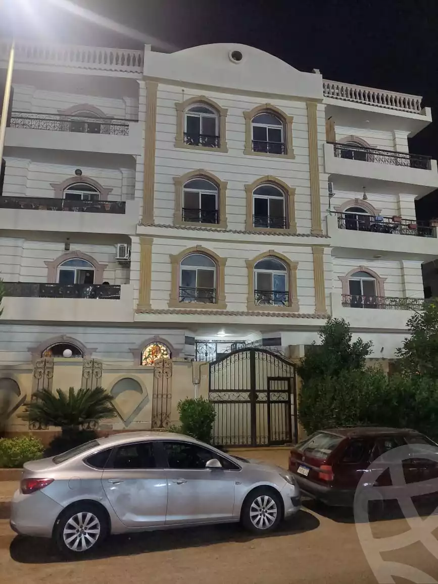 https://aqarmap.com.eg/en/listing/5920401-for-sale-cairo-el-shorouk-lmntq-lts-neighbourhood-3