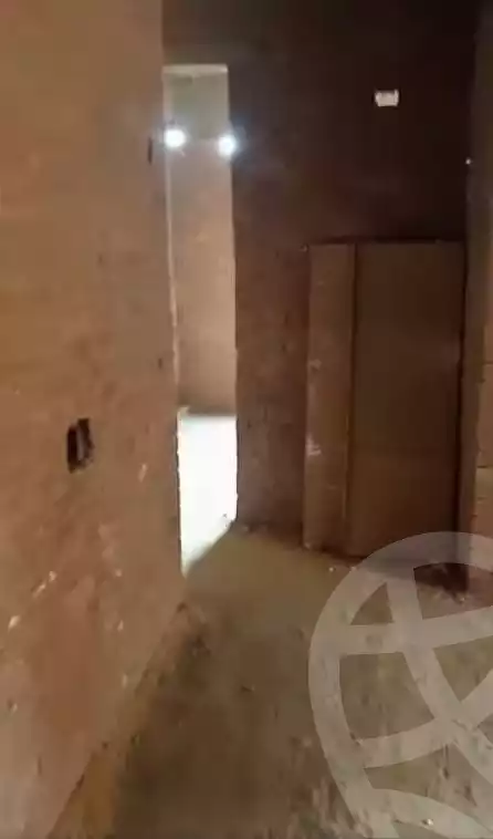 https://aqarmap.com.eg/ar/listing/5921233-for-sale-cairo-helwan-hadayek-helwan-el-khashab-canal
