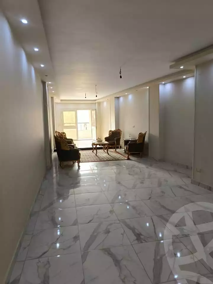 https://aqarmap.com.eg/ar/listing/5921731-for-sale-cairo-mokattam-lhdb-l-ly-manteqt-ganob-s